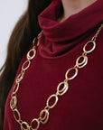 Mix Media Bubble Dress in Wine_Collar Detail