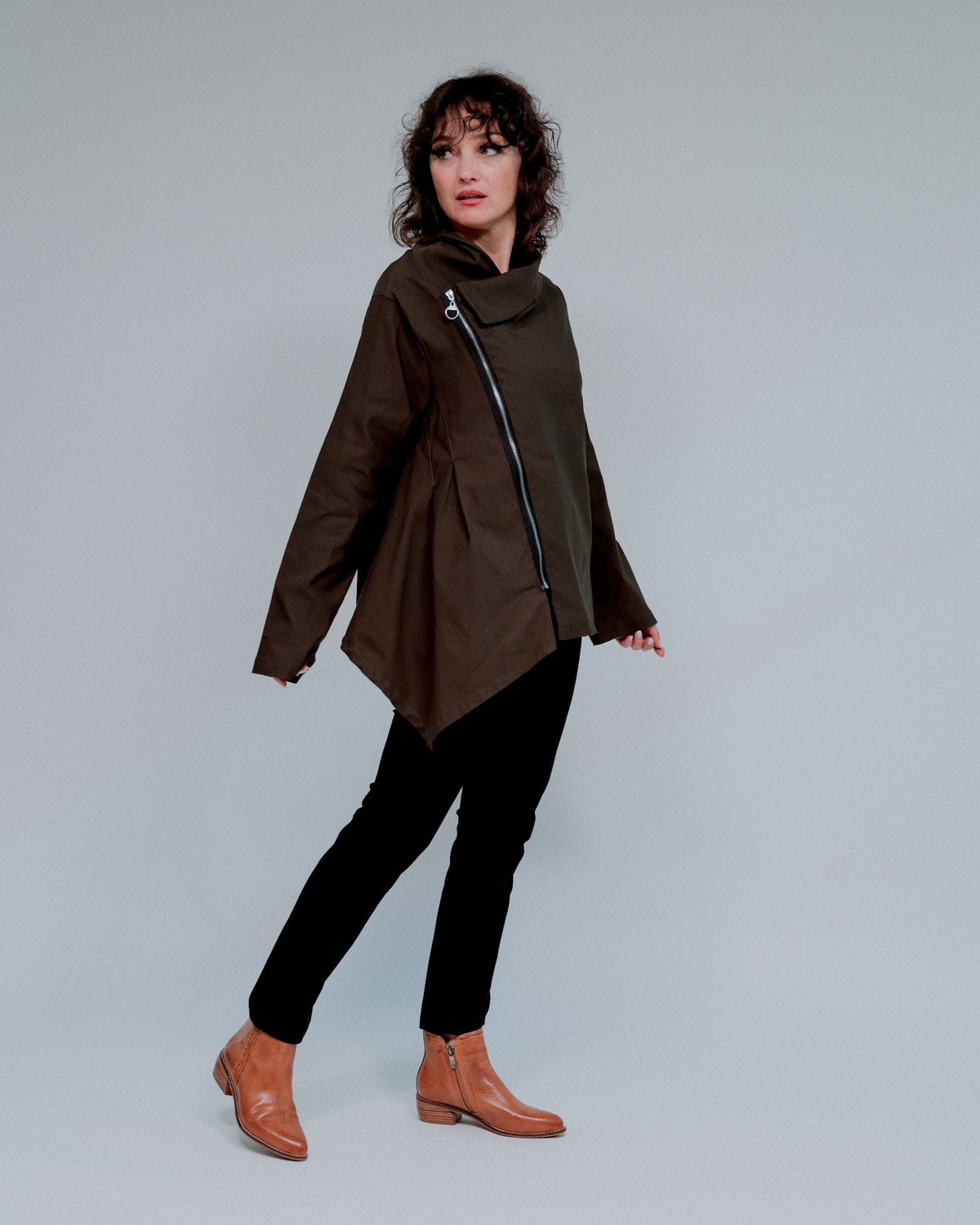 Overlapping Zip Front Top in Coco_Side