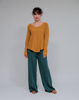 V-Neck Round Hem Sweater in Mustard_Front
