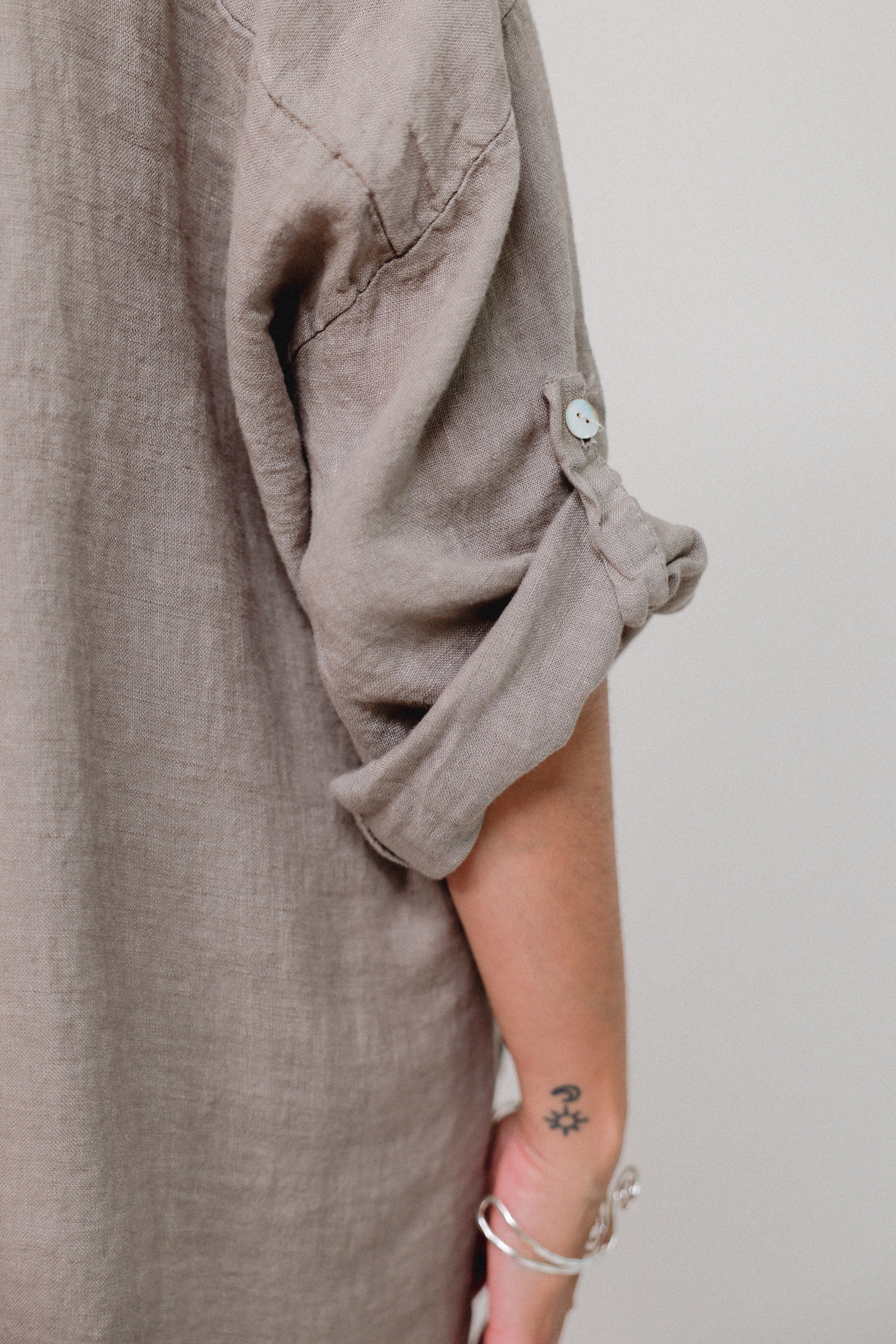Collar Button-Accent Sides