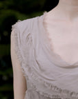 Neckline detail 