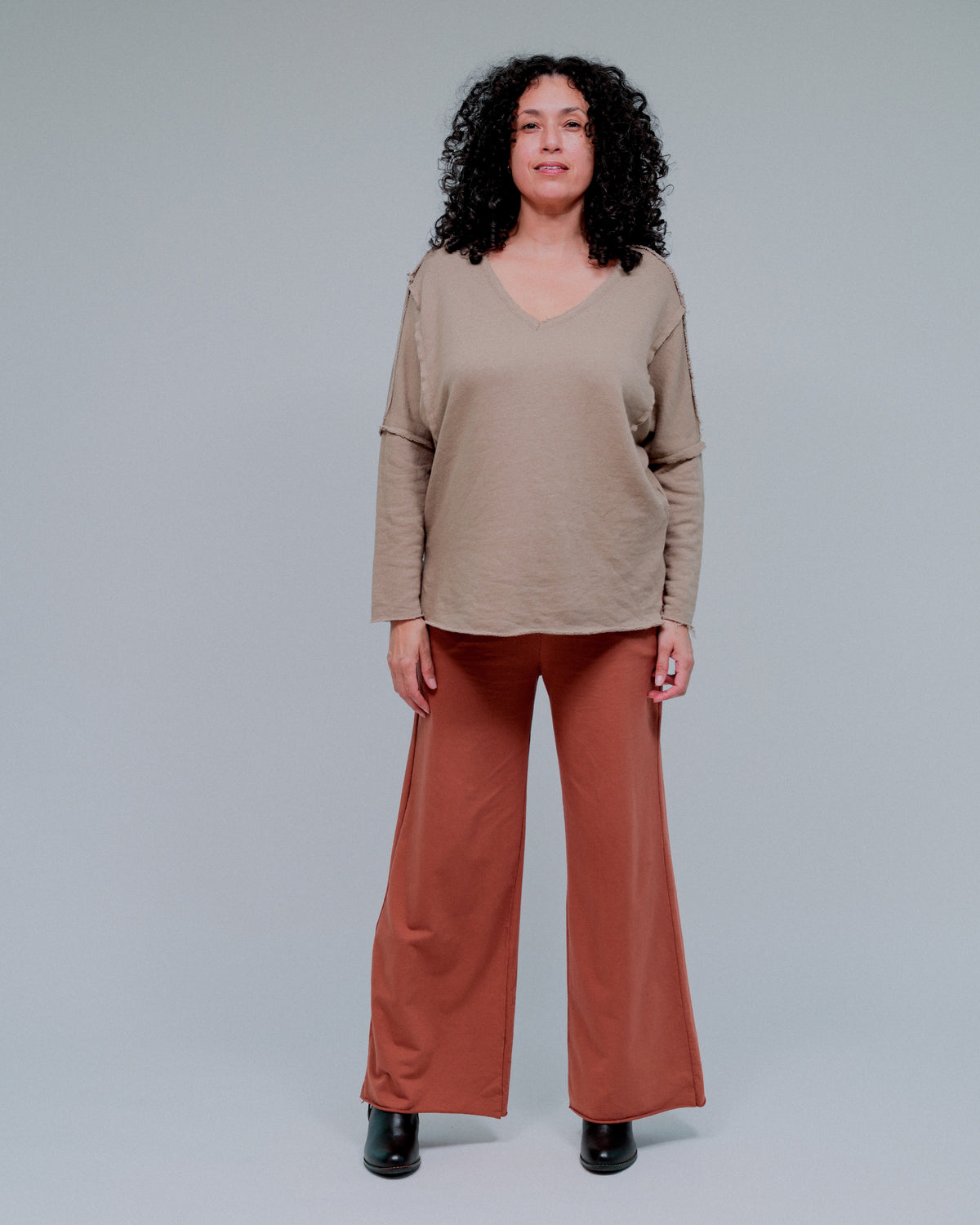 Lace V-Neck Long Sleeve Top in Taupe_Front