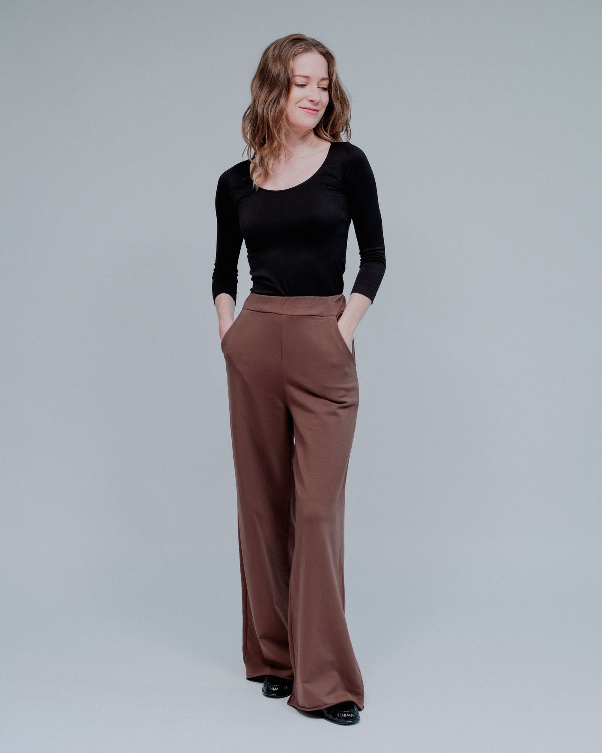 Slide Pockets, Raw Hem Pants in Coco_Front