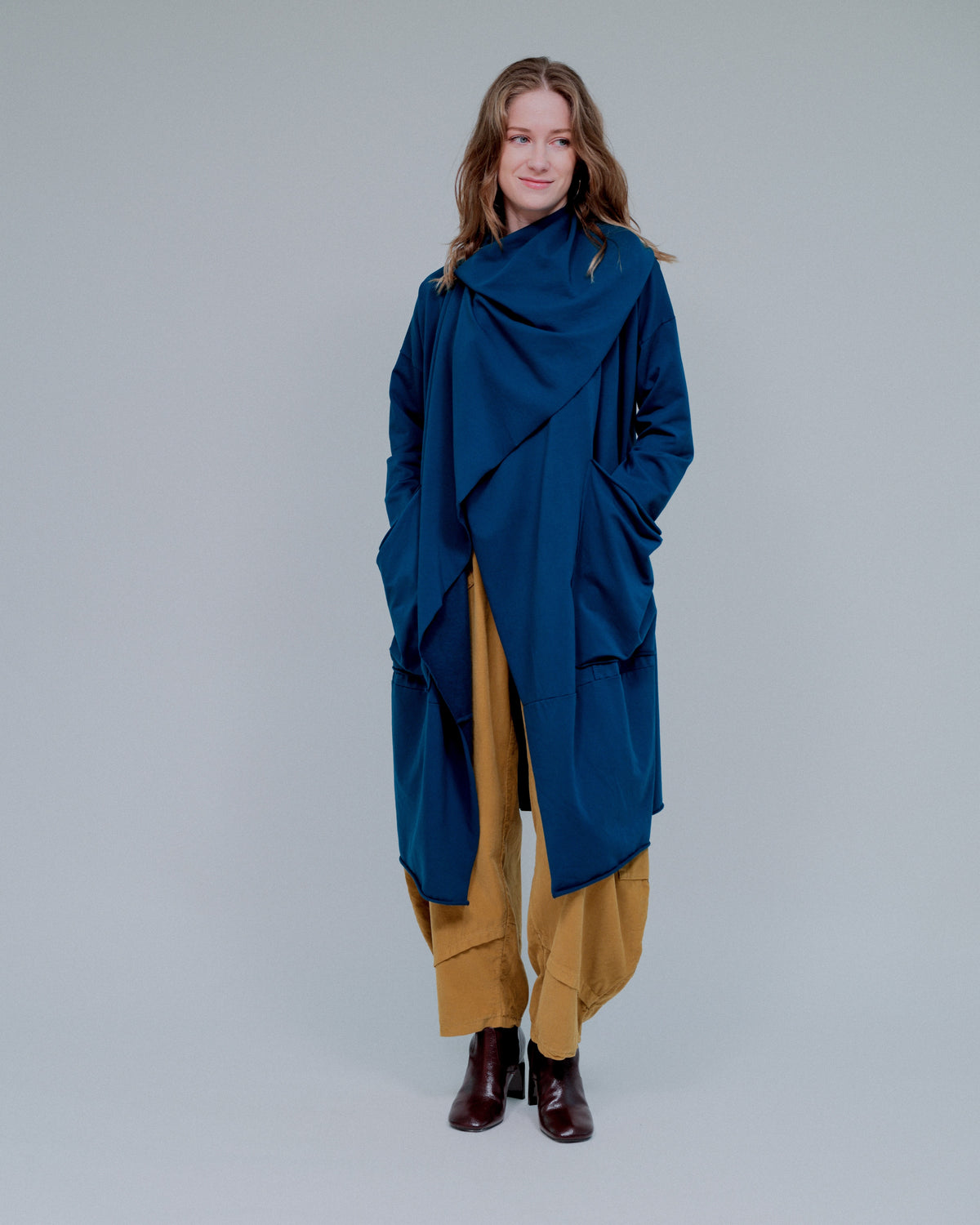 Built In Scarf Jacket in Navy_Front
