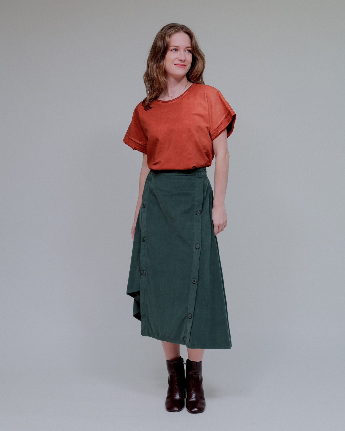 Button Accent Midi Skirt in Olive_Front