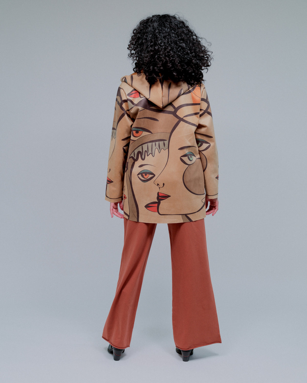 2 Pocket Midi Open Hoodie in Faces_Back