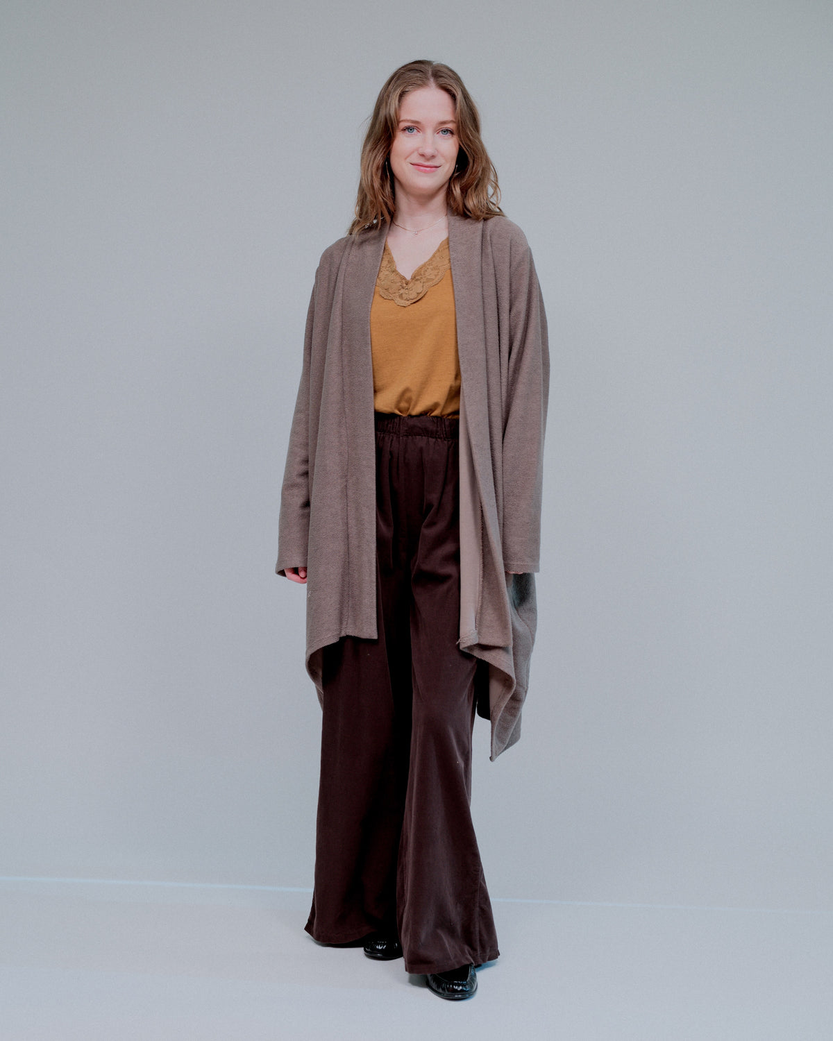Panel Collar Round Duster in Camel_Front