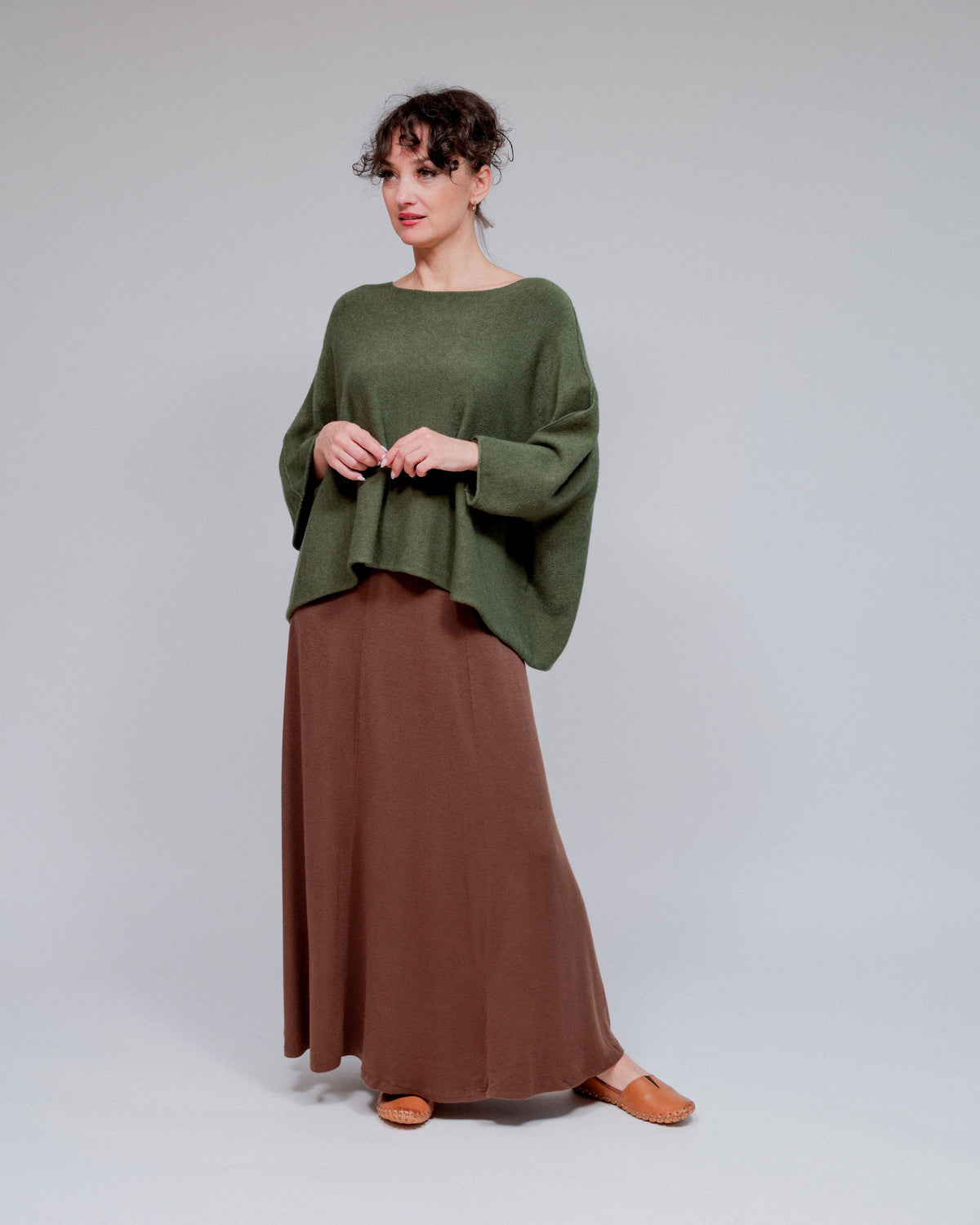 Boxy Short Sleeve Sweater in Olive_Front