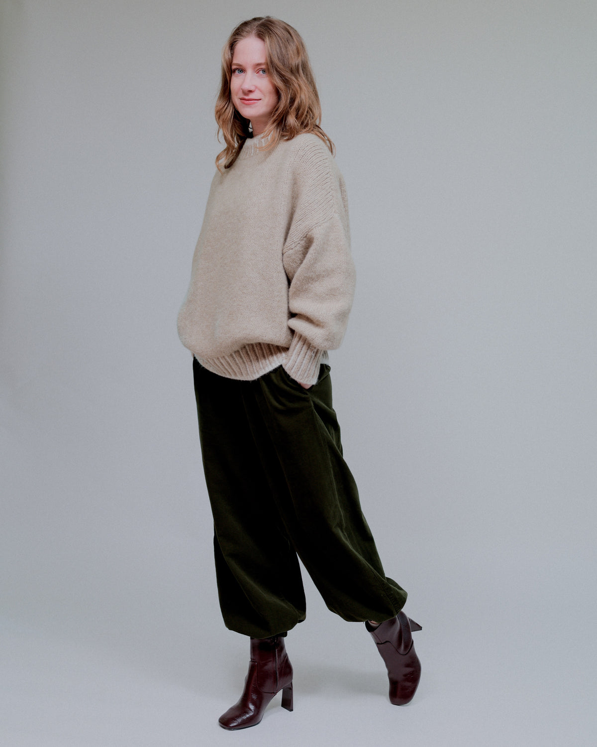 White Thread Accent Sweater in Ivory_Side
