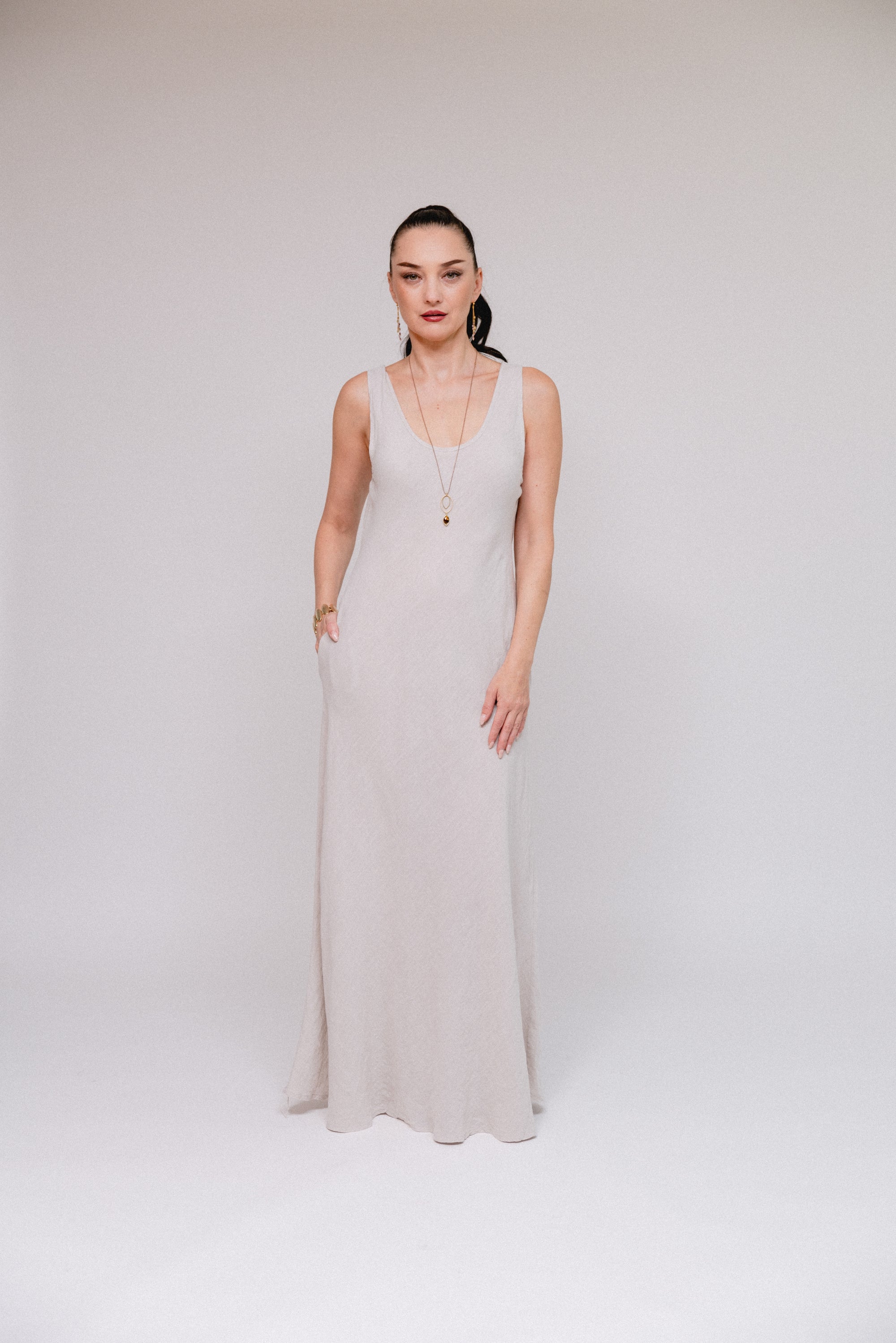 Sleevless Fir &amp; Flair Maxi Dress Sand Front
