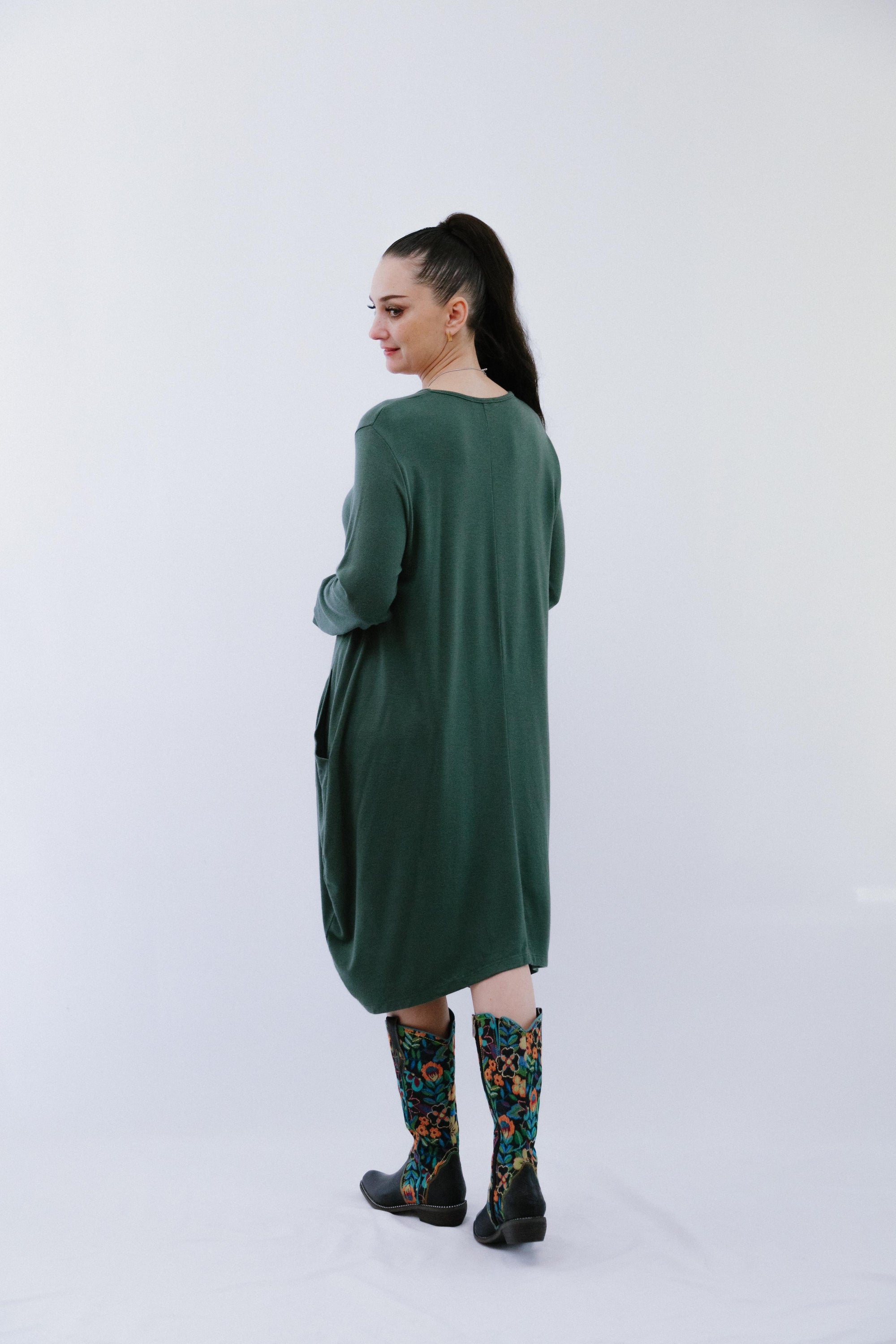 Bubble 2-Pocket Dress in Olive_Back