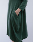 Bubble 2-Pocket Dress in Olive_Pocket Detail