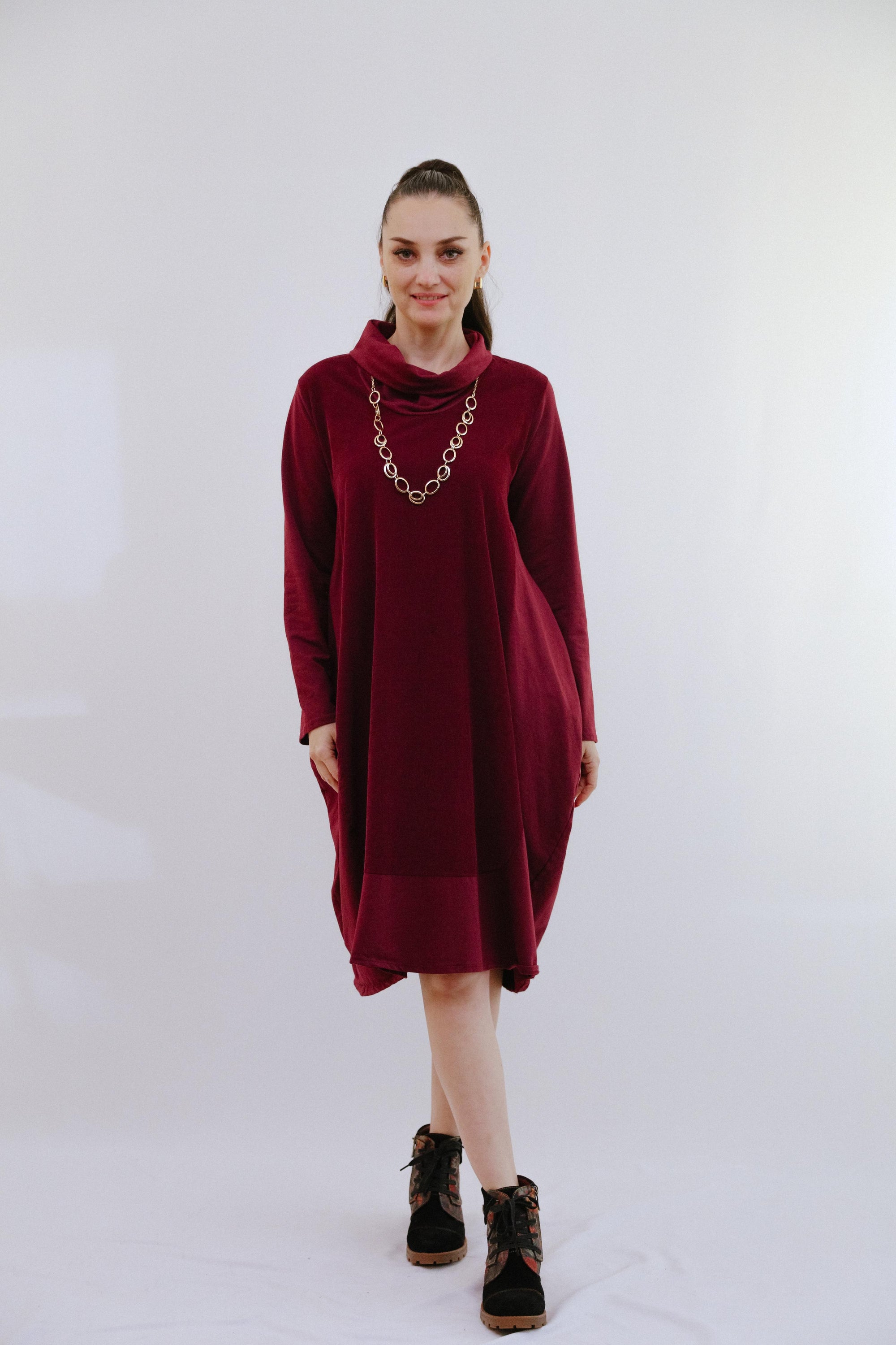 Mix Media Bubble Dress in Wine_Front