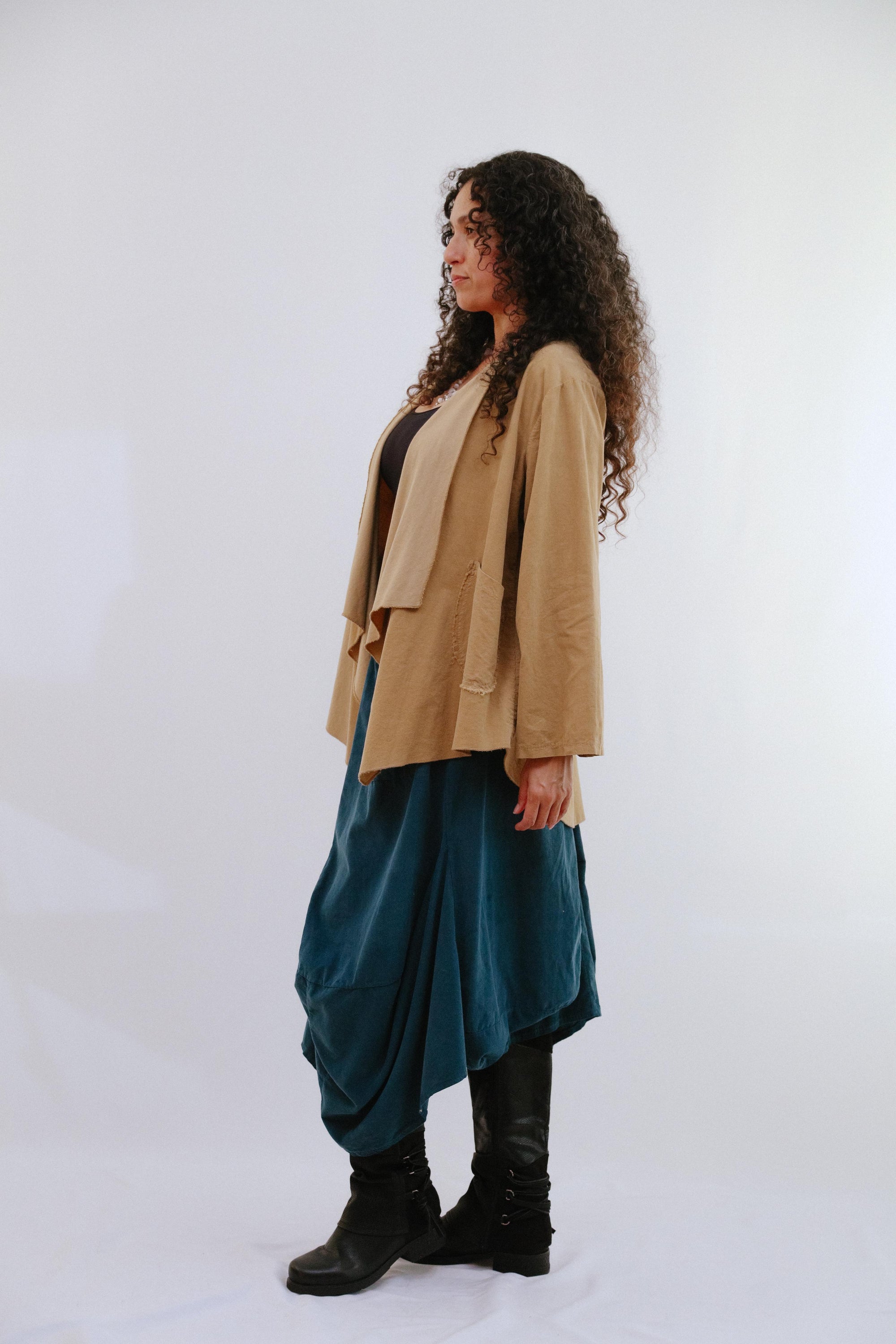 Regular Drape Cardigan in Sand_Side