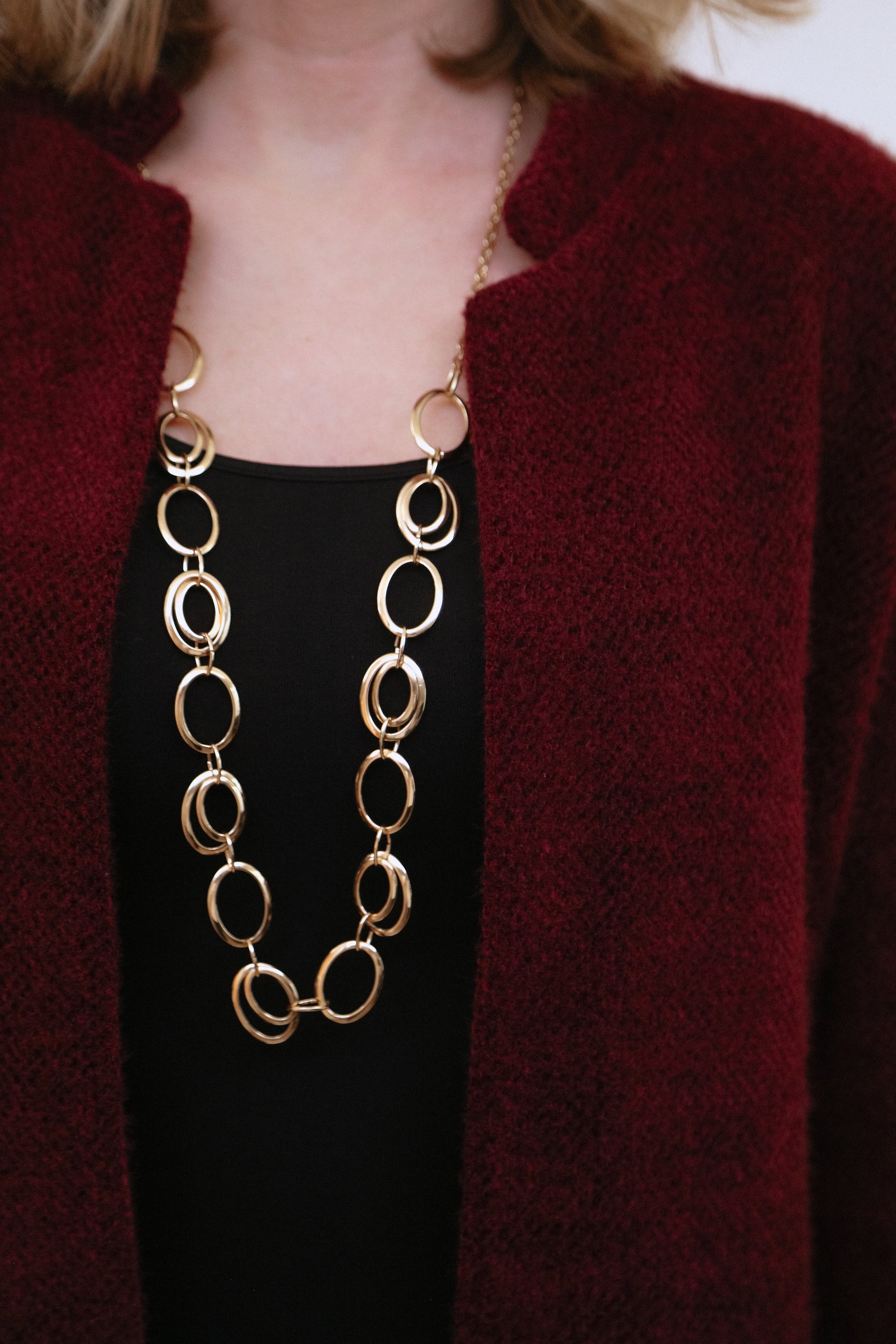 Saga Open Jacket in Wine Collar Detail