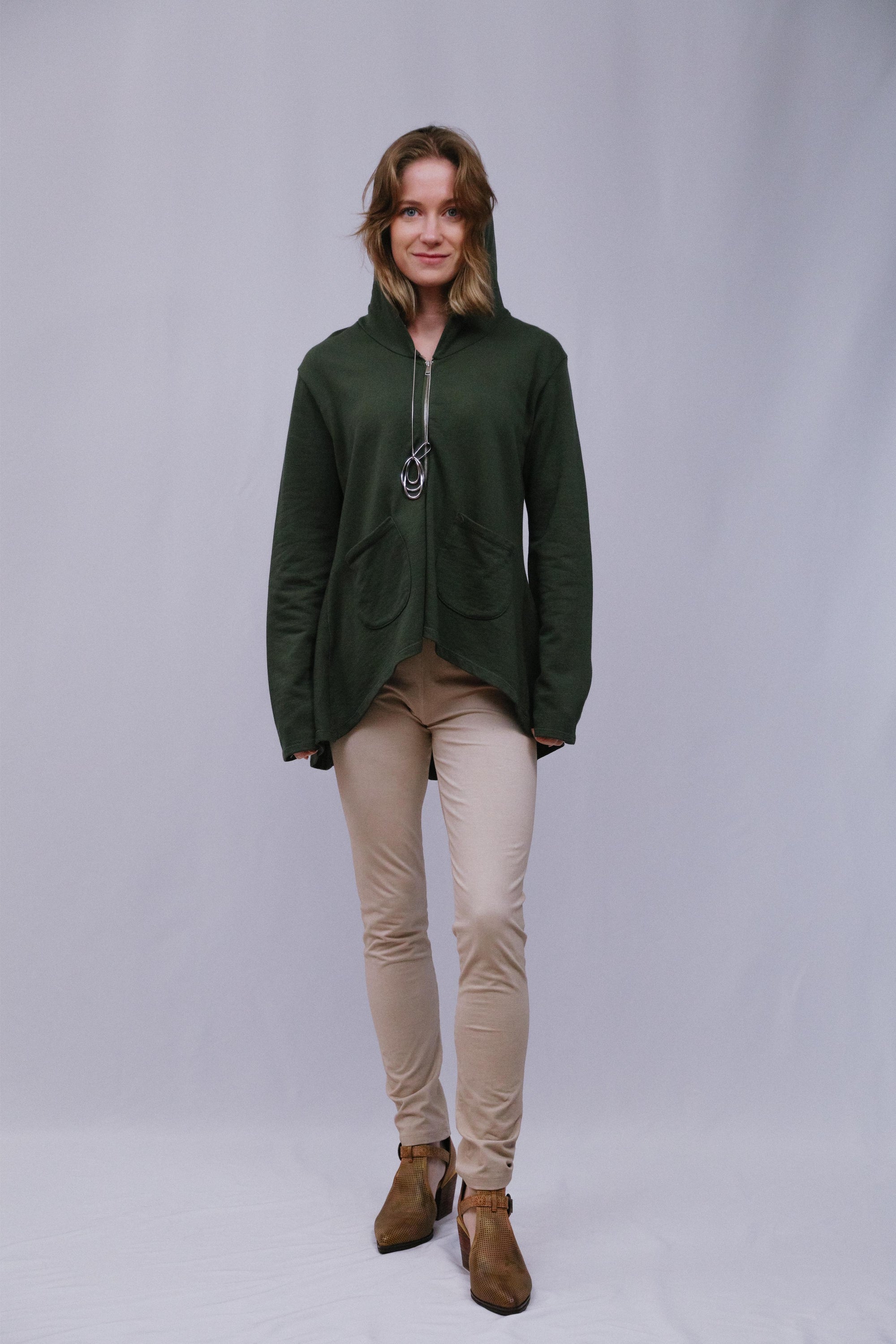 Zip Hi-Lo Hoody Olive_Front