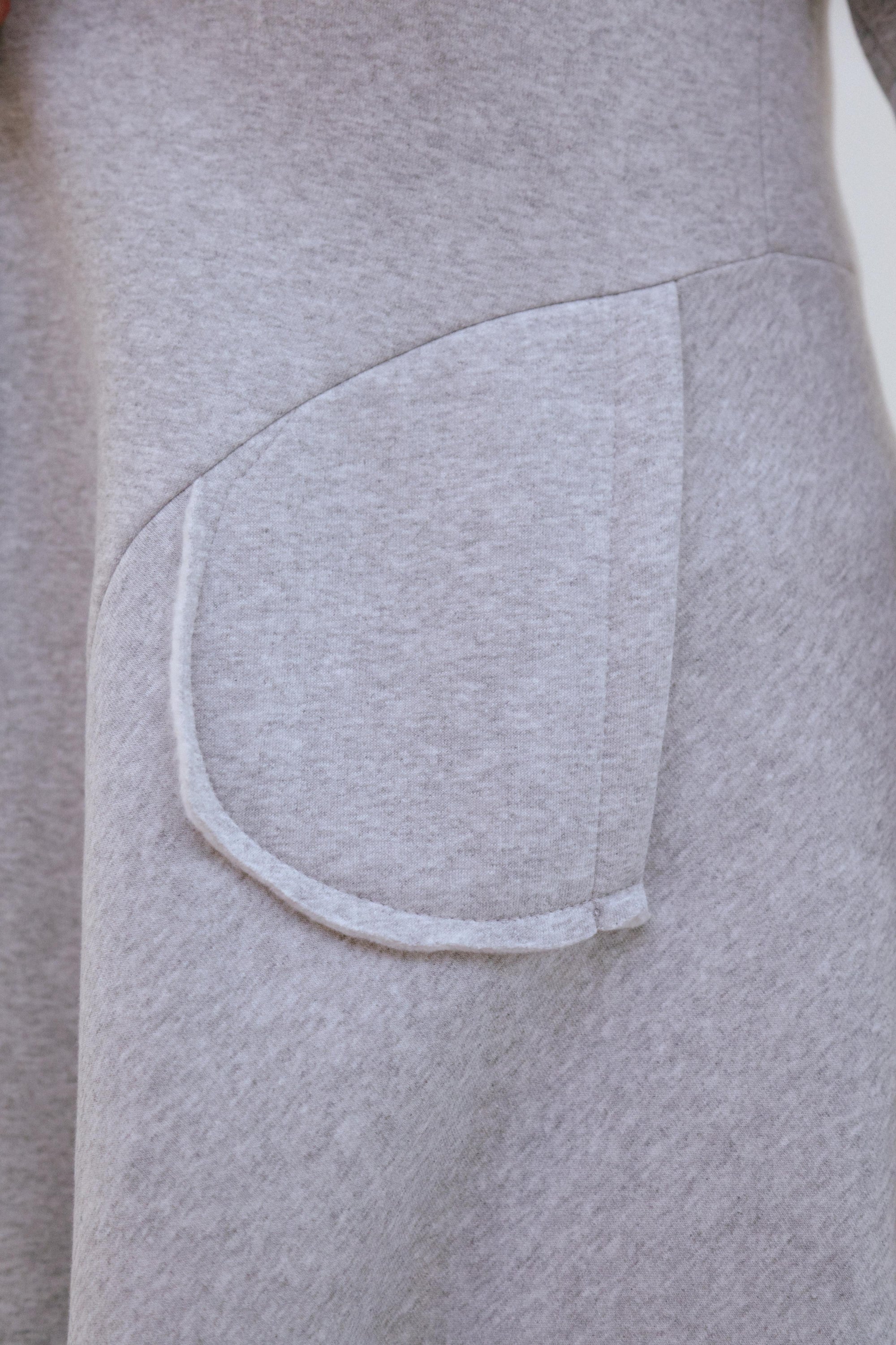 Zip Long Coat in Heater_Pocket Detail