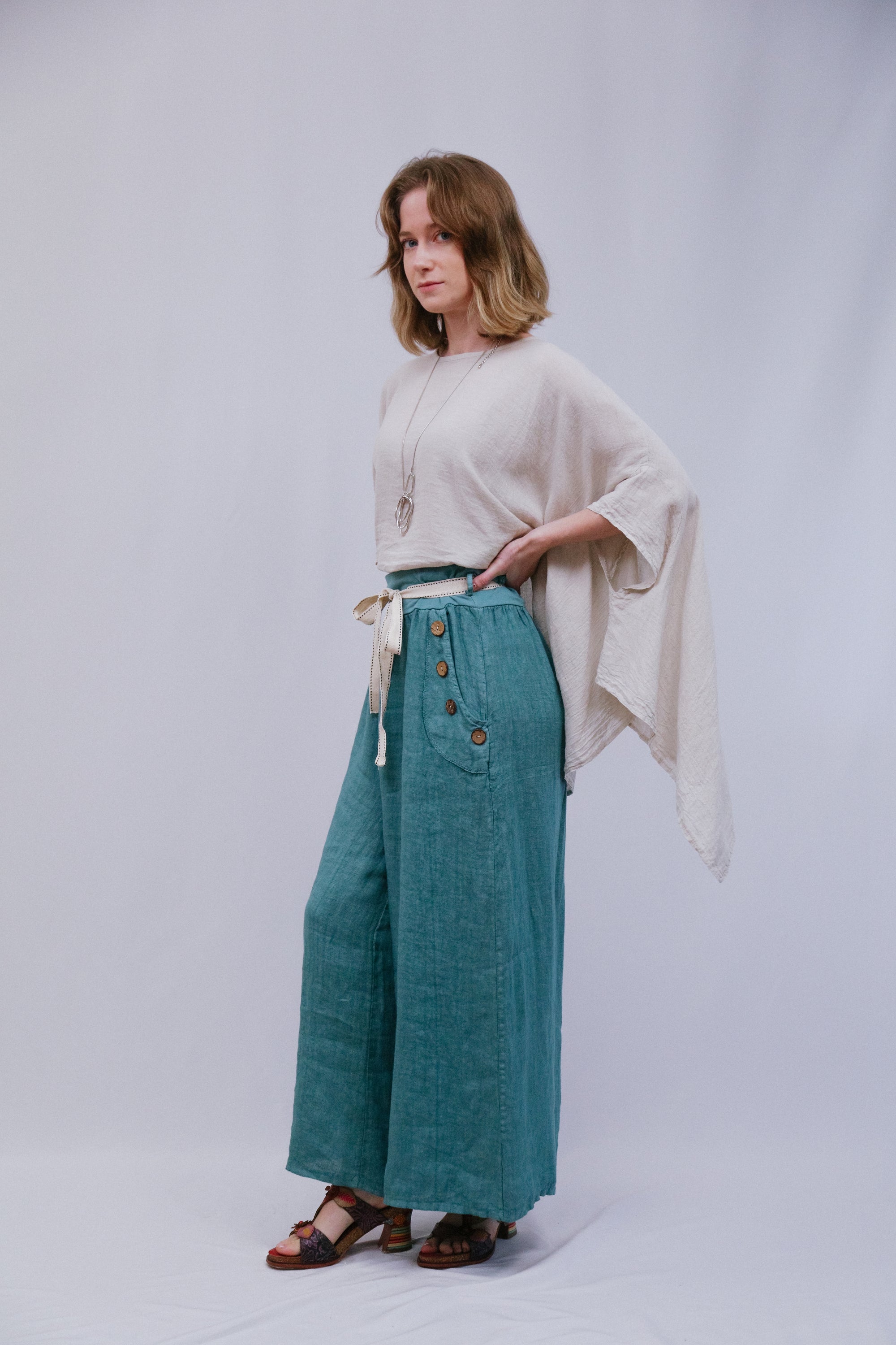 Button Pocket Accent Pants Seablue Side