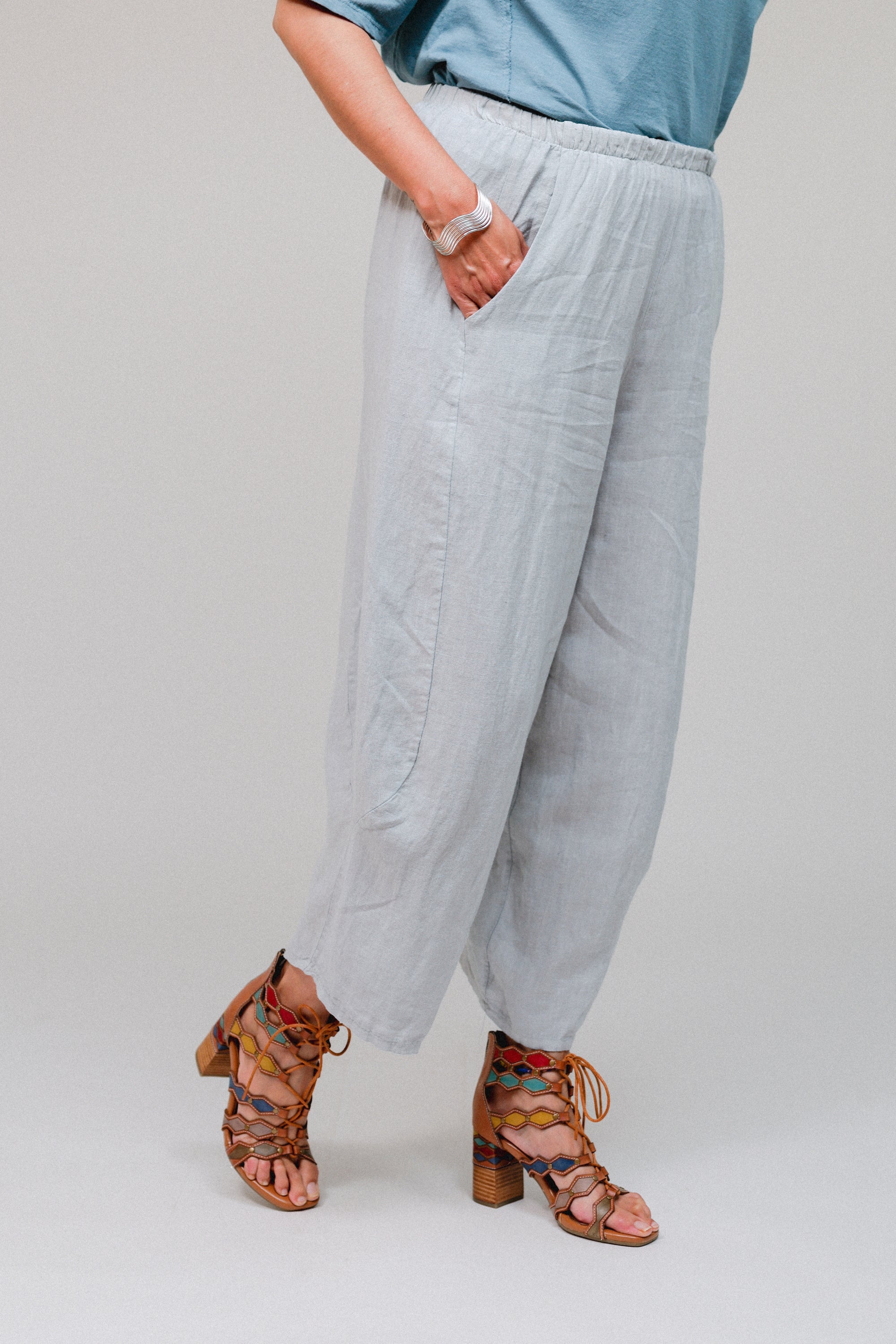 Crop Bungee Pants Silver Side