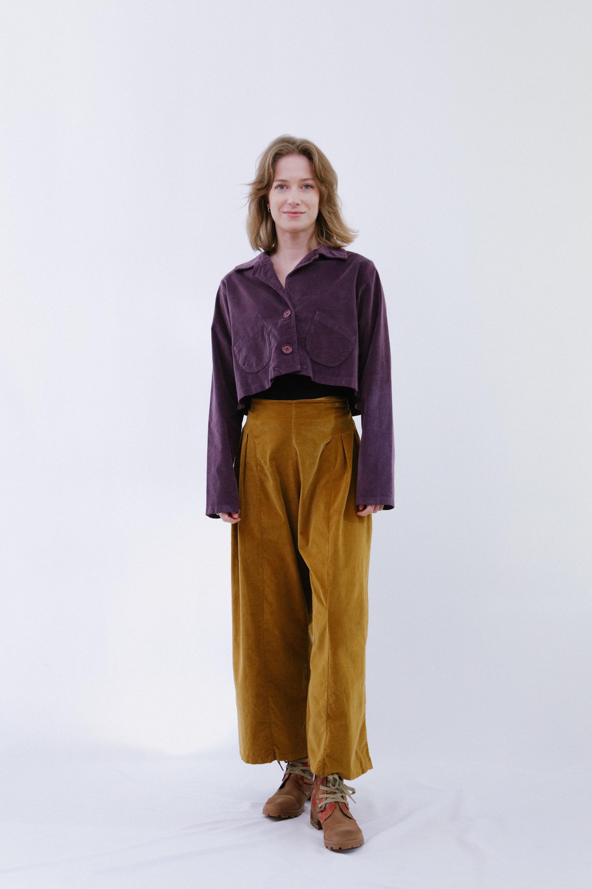 Side Pleat Velvet Pants Mustard_Front
