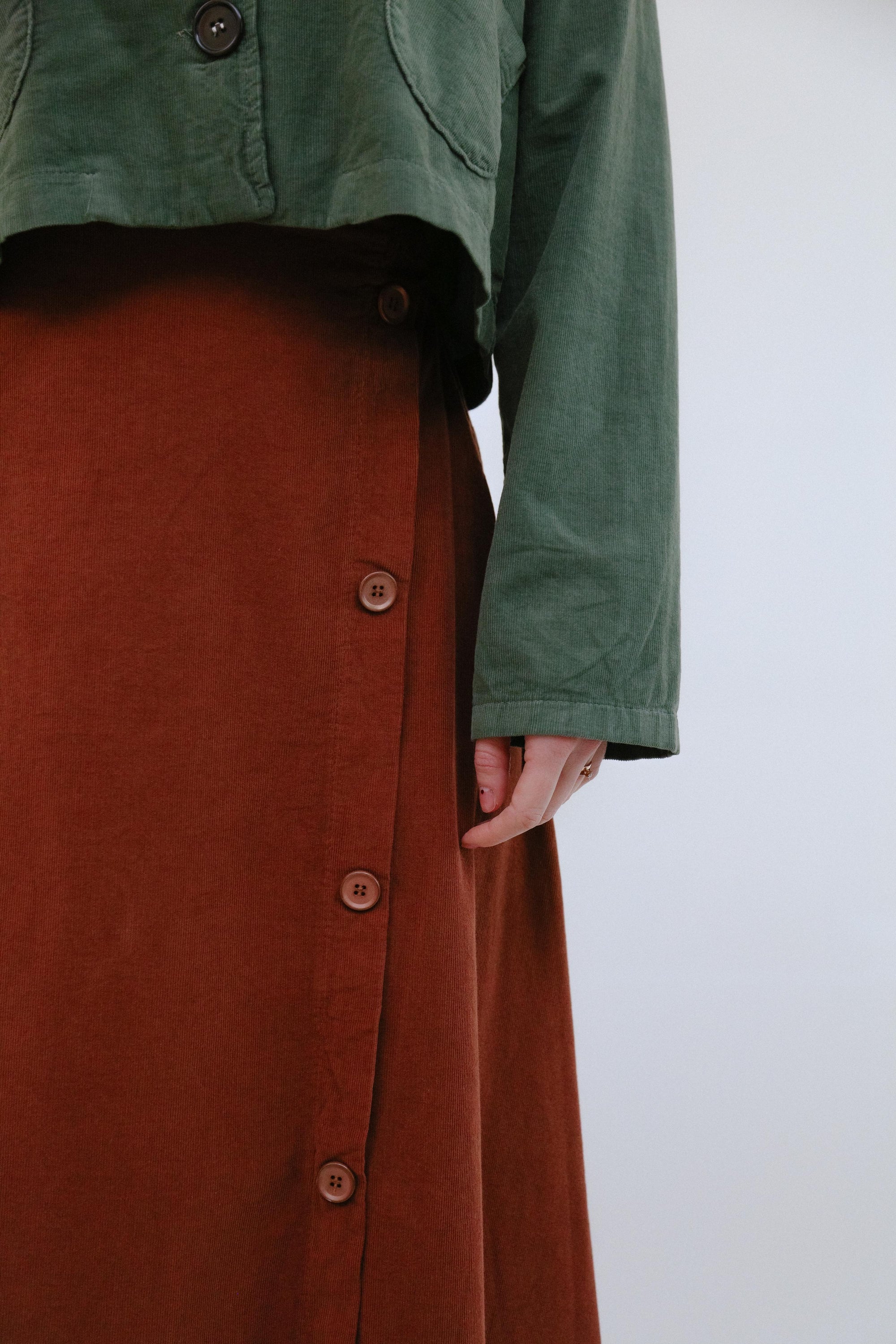 Button Maxi Skirt in Terra_Button Detail