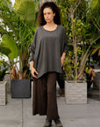 Aspyn Top in charcoal 