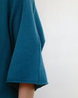 V-Neck Extented Sleeve Top in Teal_Sleeve Detail