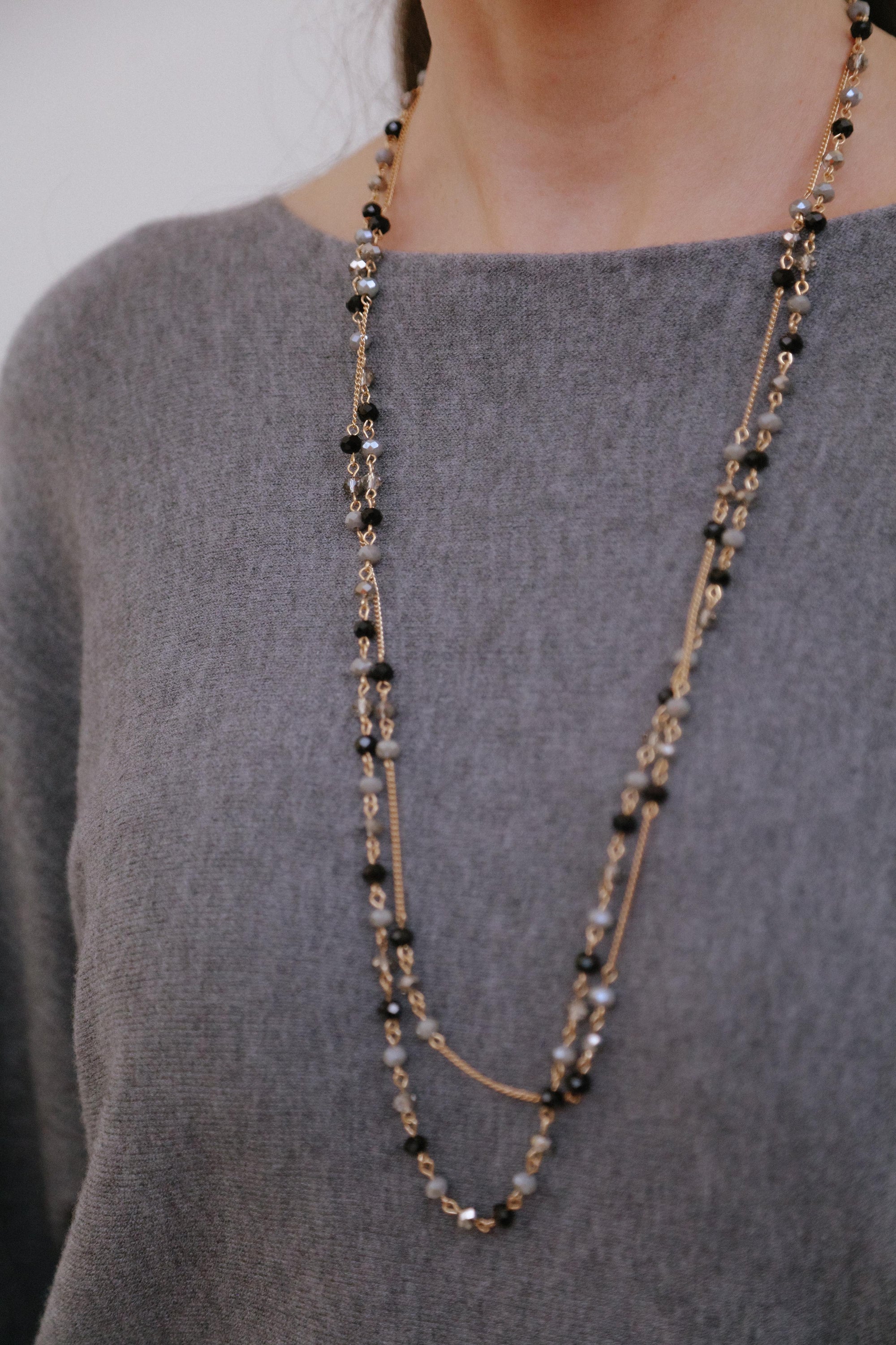 Crew Neck Knit Top in Charcoal_Neckline Detail