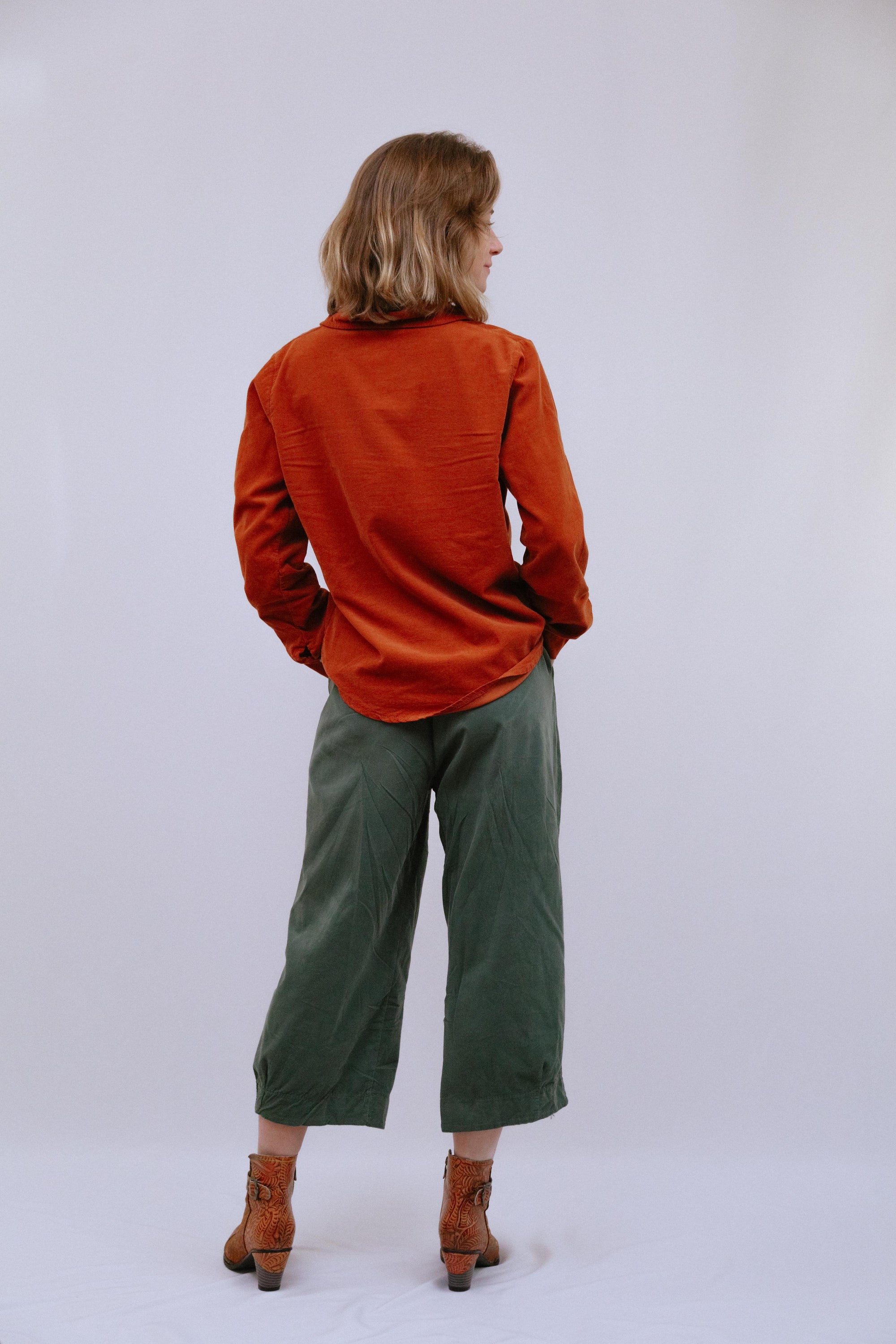 1-Pocket Utility Shirt in Terra_Back