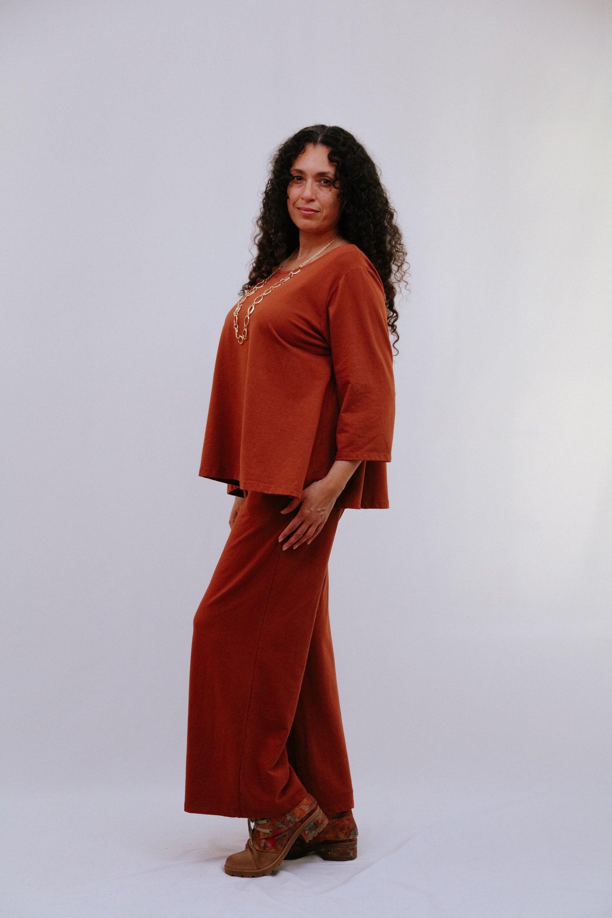 Button Back Top in Ginger_Side