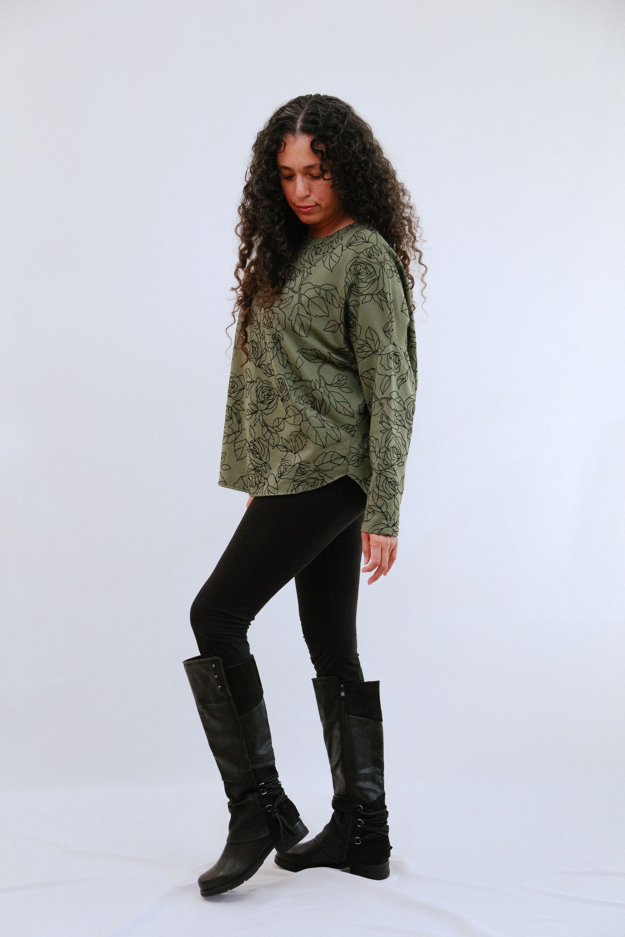 Embroidered Rose Print in Olive_Side