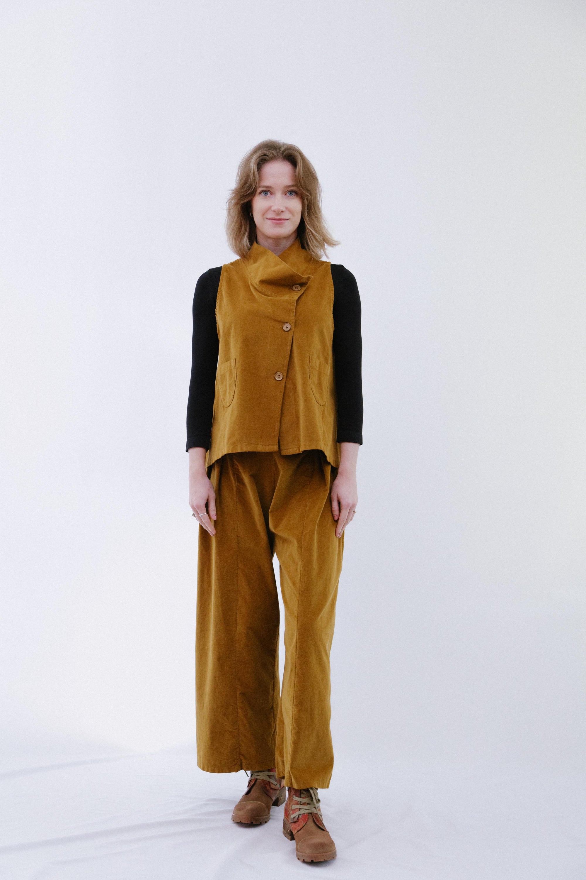 Veronica Vest in Mustard_Front