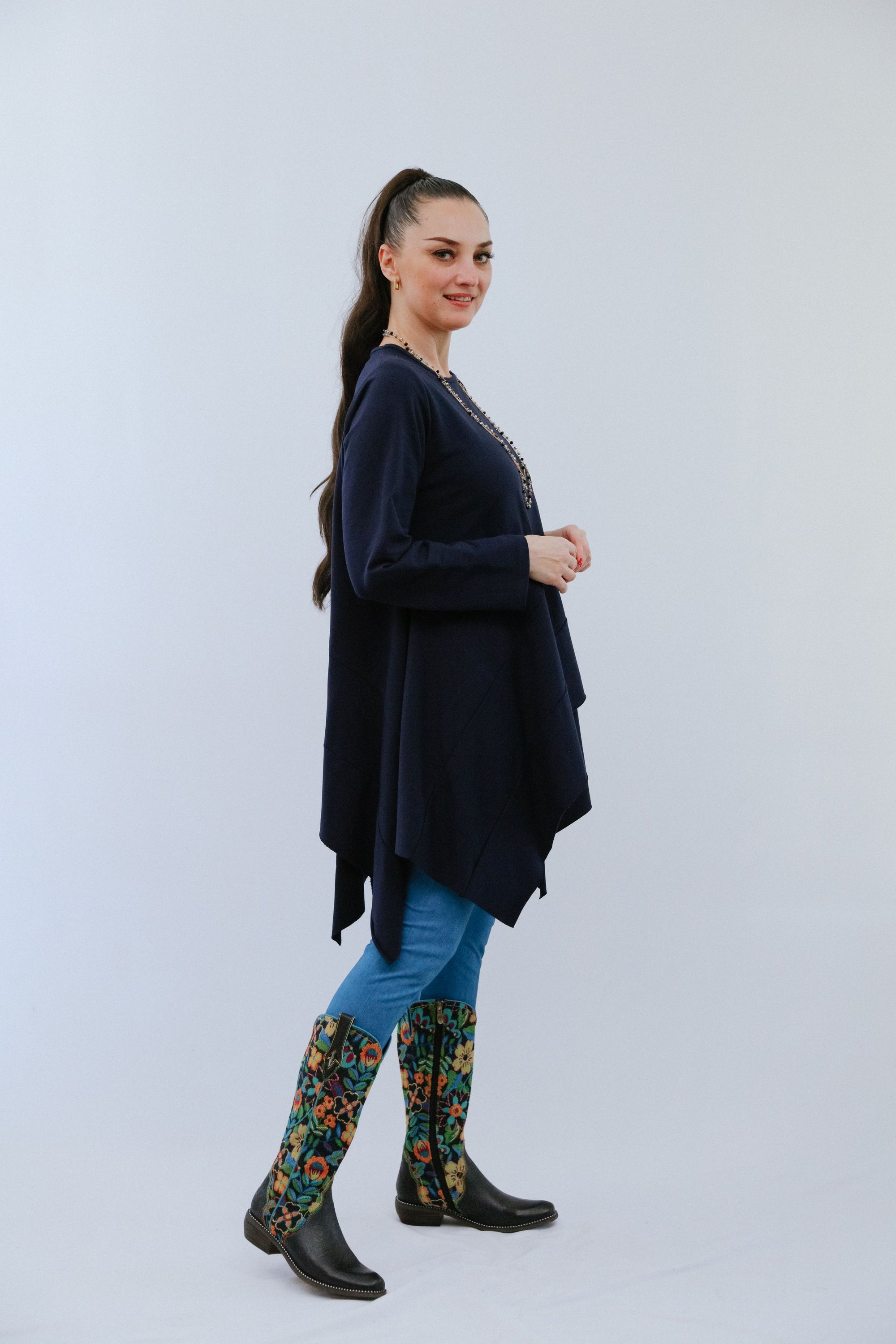Round Neck Assym Tunic in Navy_Side