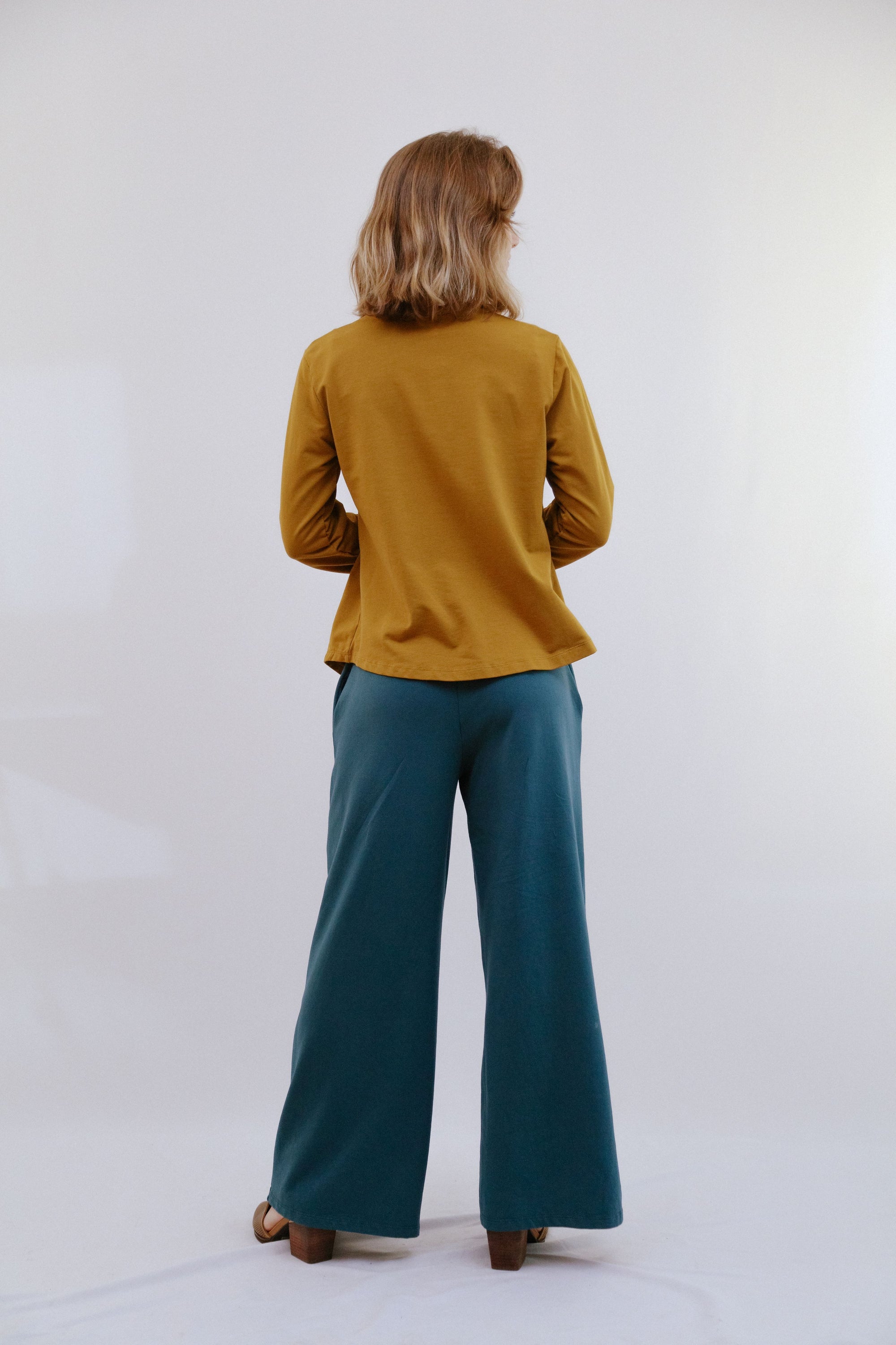 Mand Collar Assym Top in Camel_Back