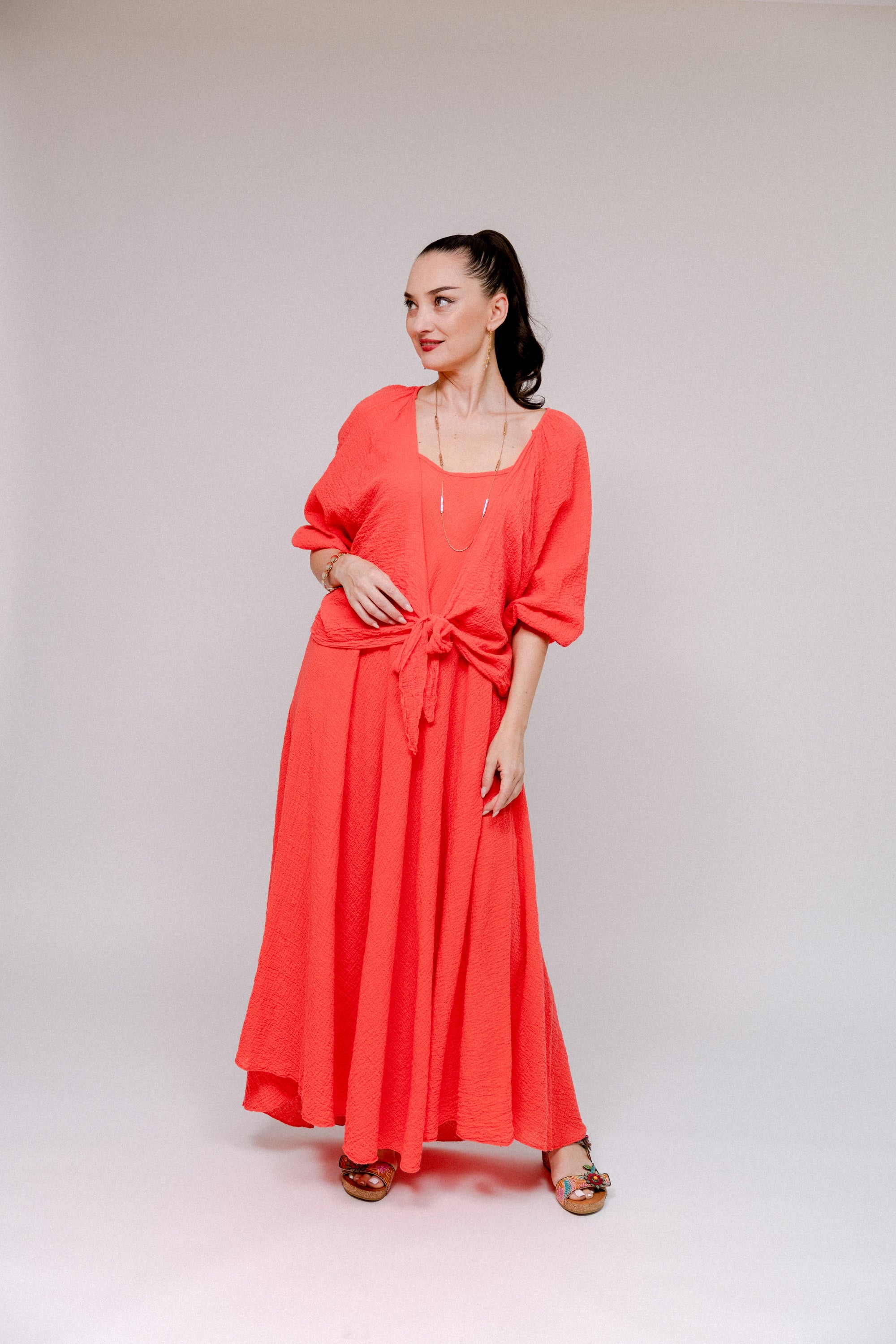 Crinkle Cover 3/4 Sleeve Top Coral Front