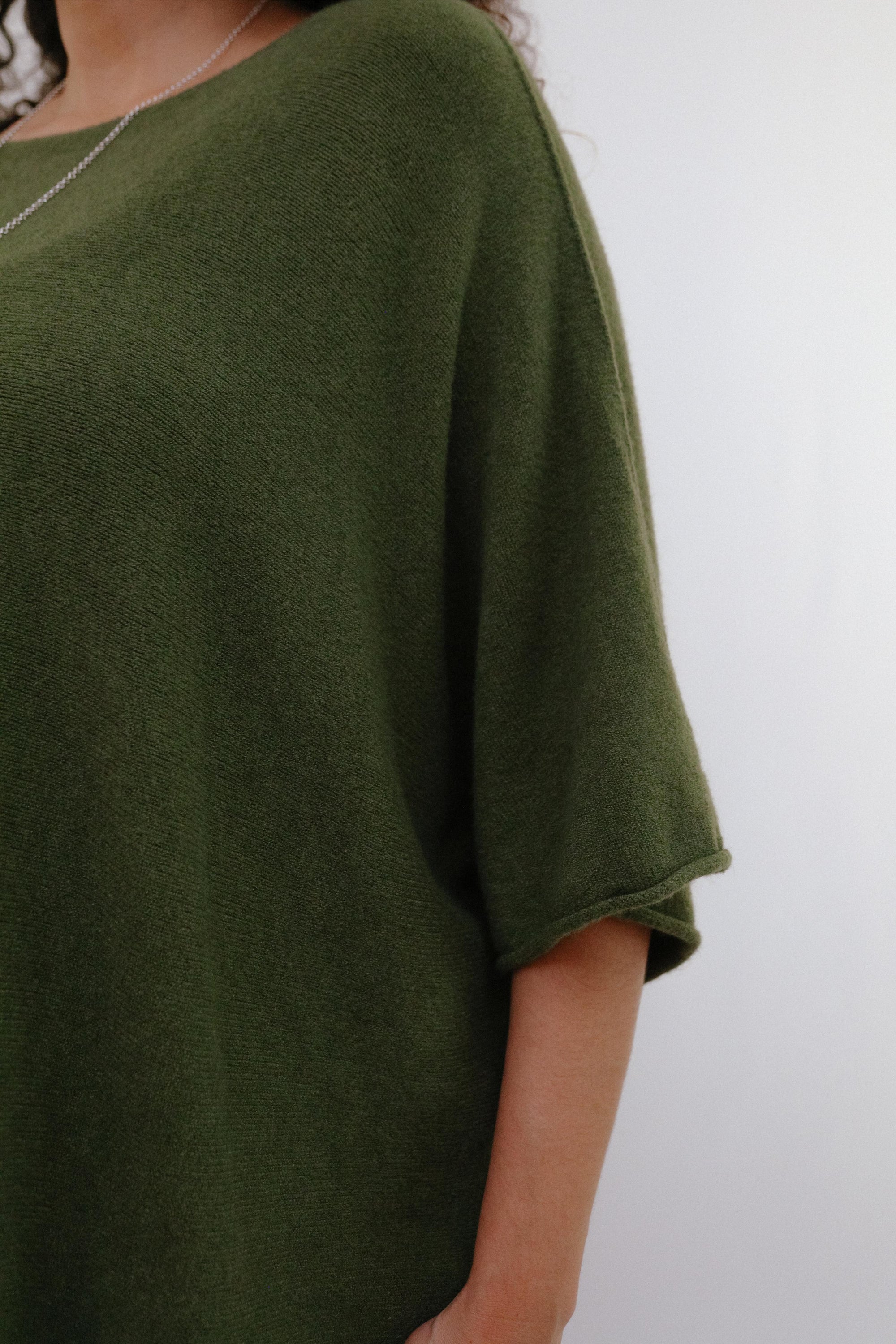 Crew Neck Extended Sleeve Top in Olive_Sleeve Detail