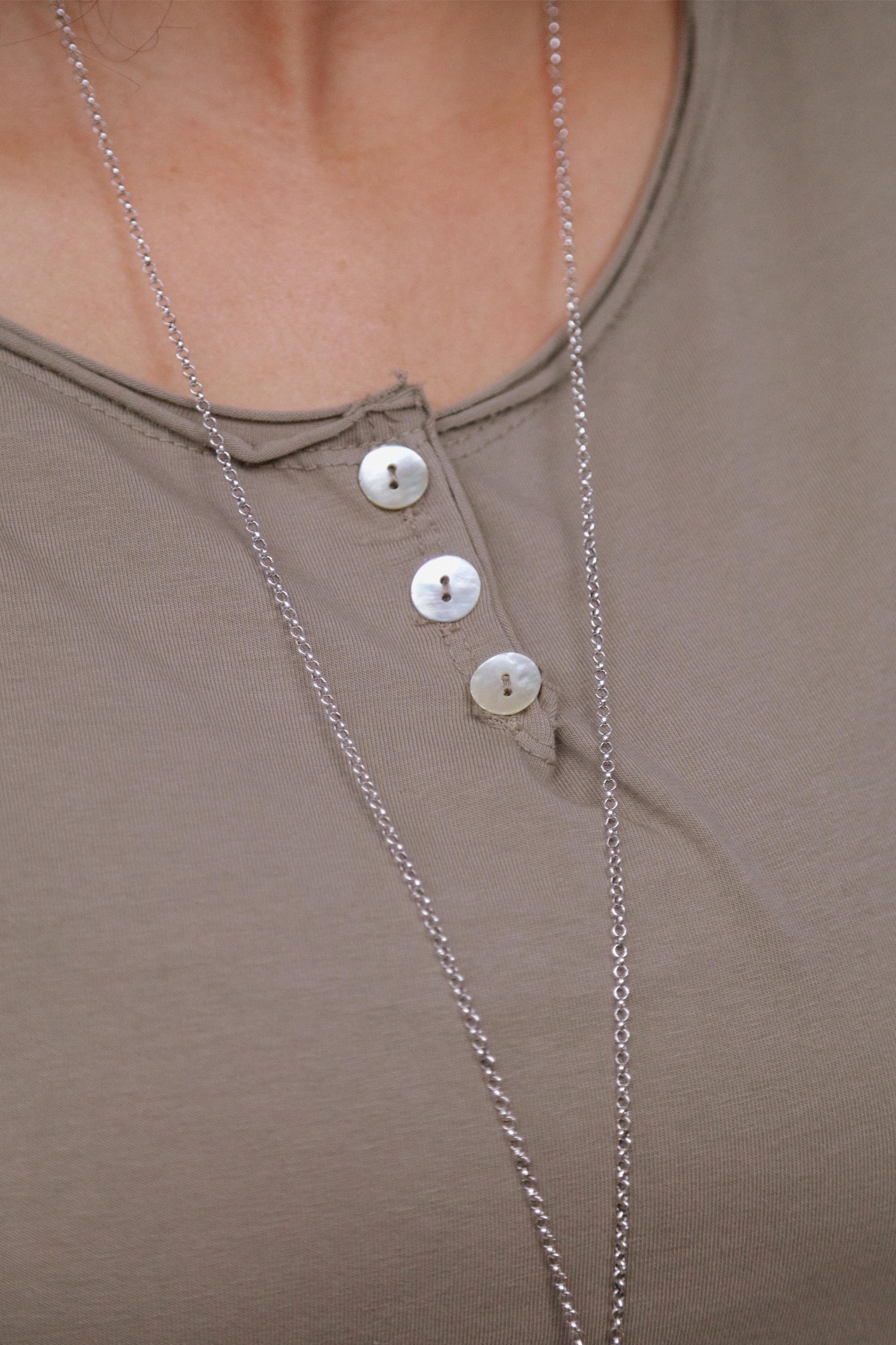 Button Sleeve Accent Top in Taupe_Collar Detail