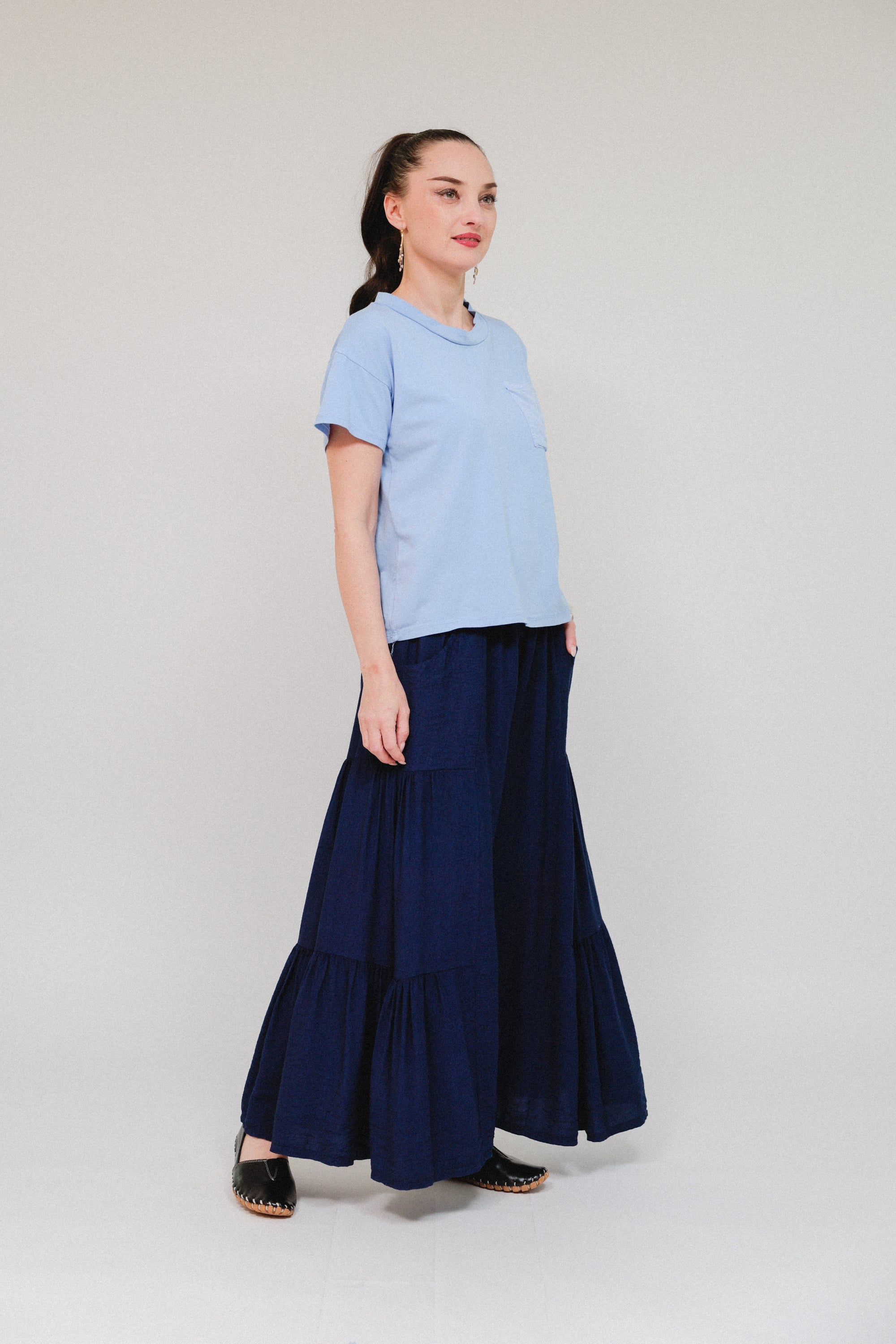 1-Pocket Crew Neck Top Blue Side