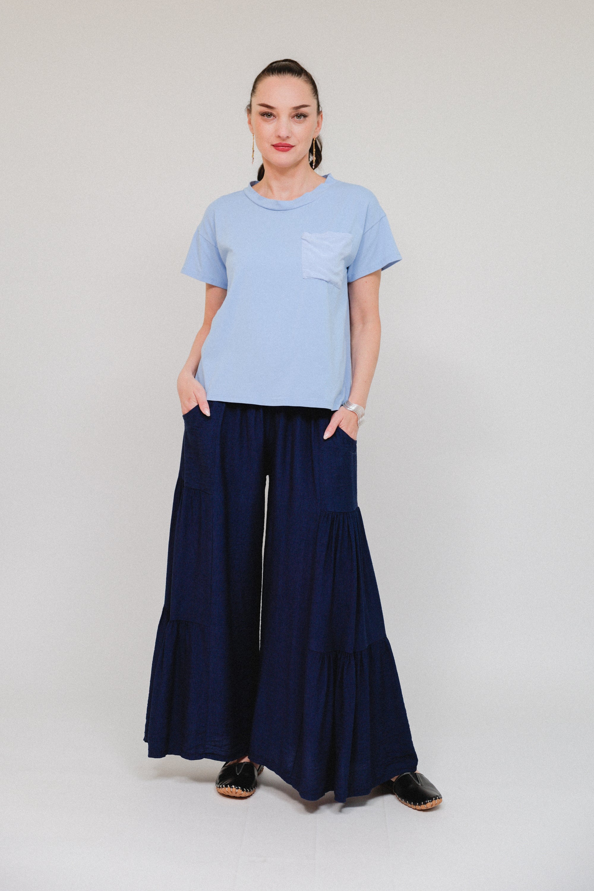 1-Pocket Crew Neck Top Blue Front